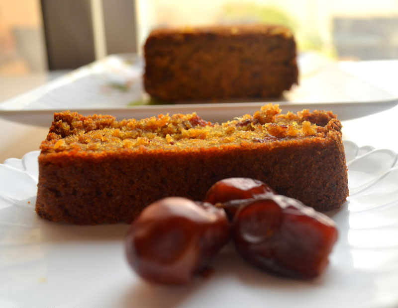 Dates-&-Carrot-Cake